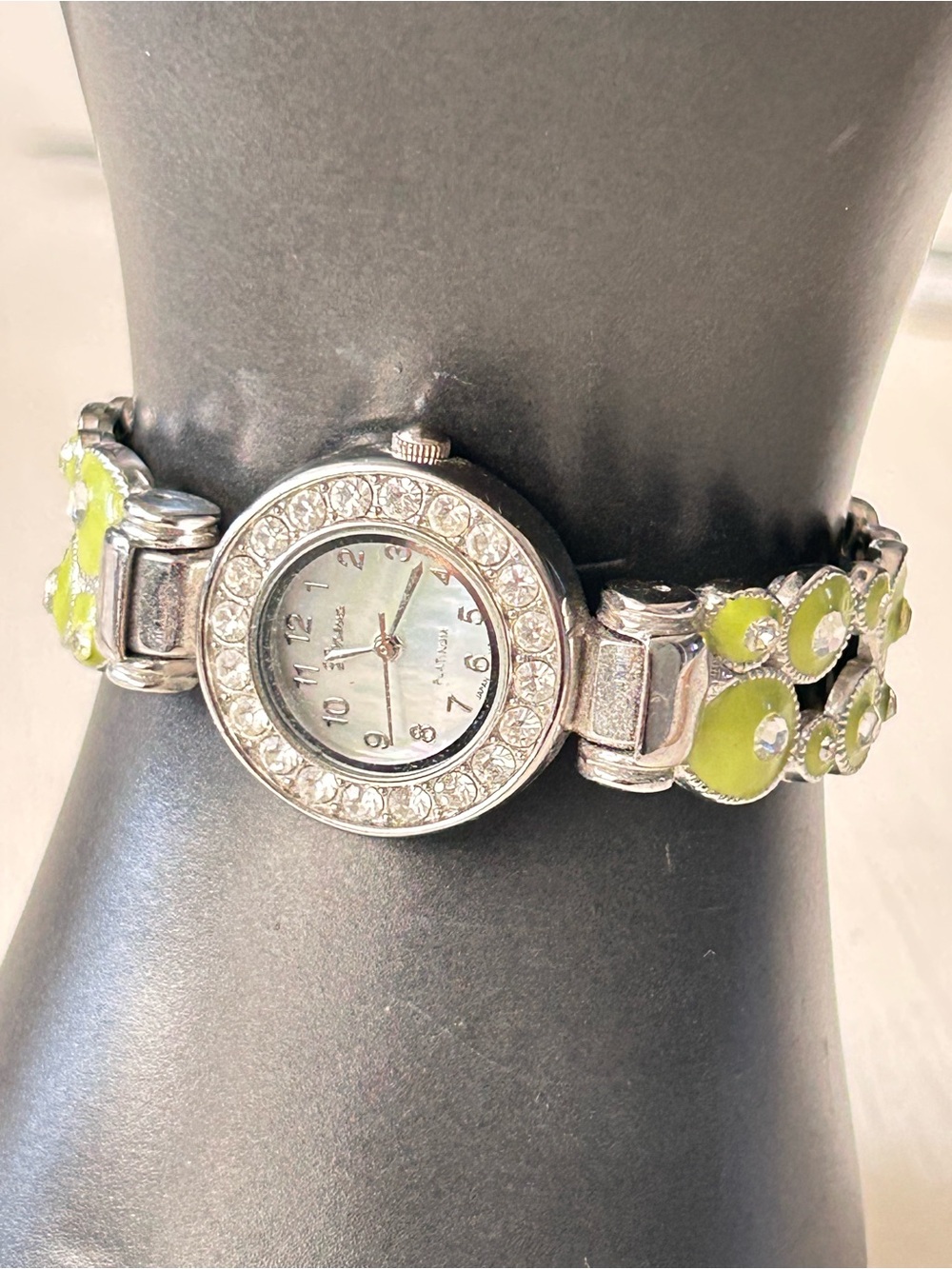 Geneva Platinum Enameled Quartz Analog Women's Watch, lime green, New Battery
